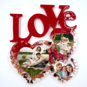 Wall hanging Love frame with 3 hearts