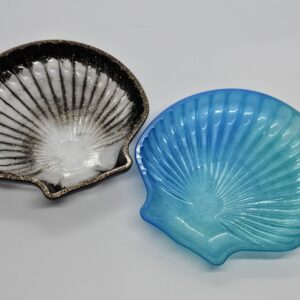 Clam shaped Trinket Tray
